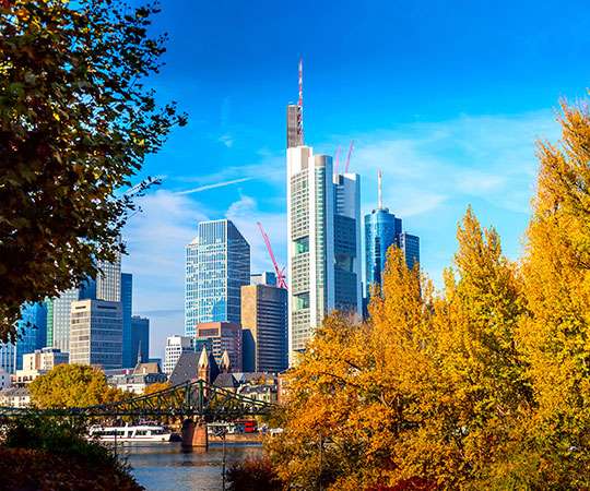 skyline-cityscape-of-frankfurt-germany-with-bridge-and-skyscrapers-during-sunny-day-in-autumn